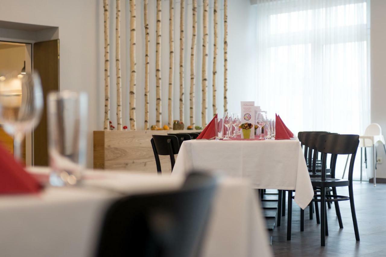 Campus Horn Hotel Ngoại thất bức ảnh