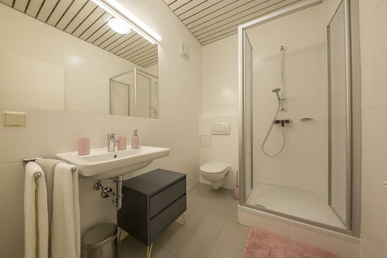 Campus Horn Hotel Ngoại thất bức ảnh