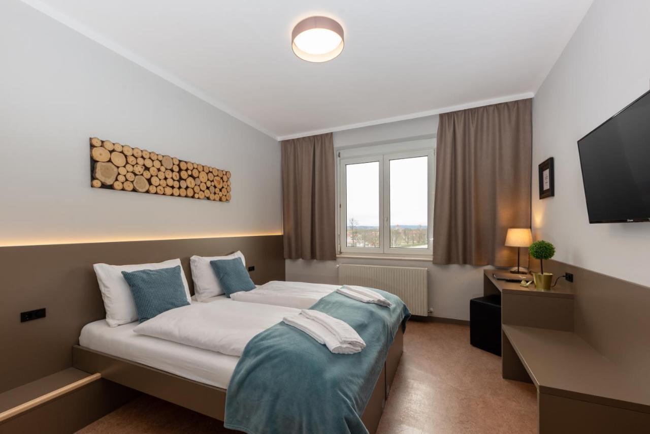 Campus Horn Hotel Ngoại thất bức ảnh